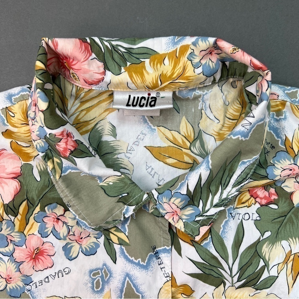 Rare Vintage Floral Button Up Shirt - Picture 6 of 11